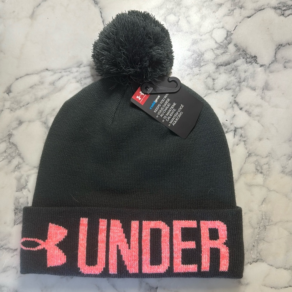 Women’s Under Armour knit hat